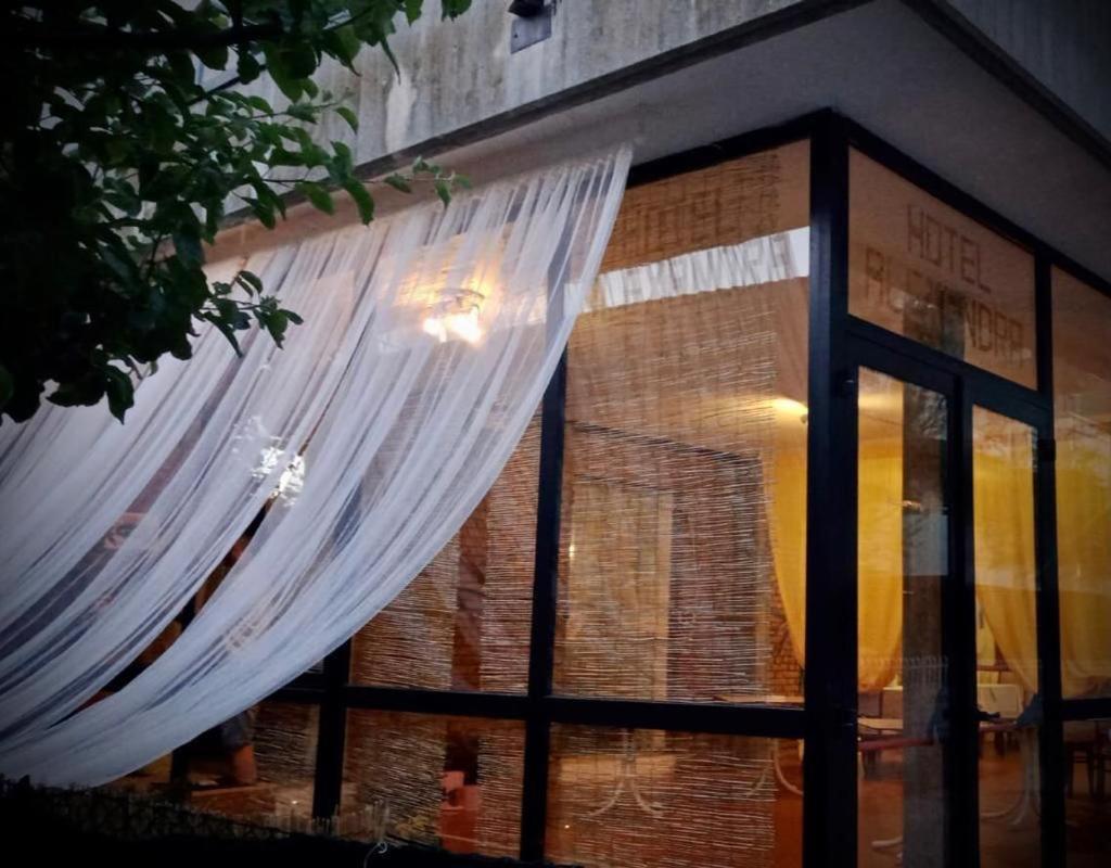 Hotel Villa Alexandra 贝拉里亚-伊贾马里纳 外观 照片
