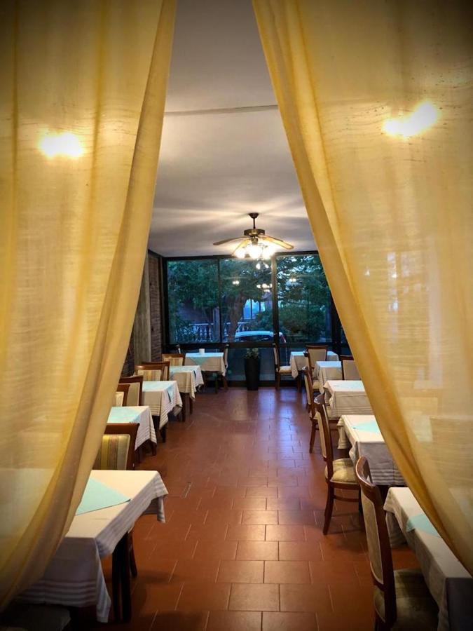 Hotel Villa Alexandra 贝拉里亚-伊贾马里纳 外观 照片